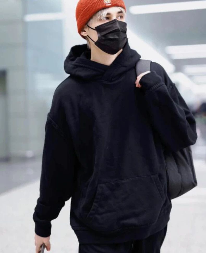 Maison Margiela Maison Margiela Black Hoodie with Signature Style - dmc Size US XS / EU 42 / 0 - 5 Thumbnail