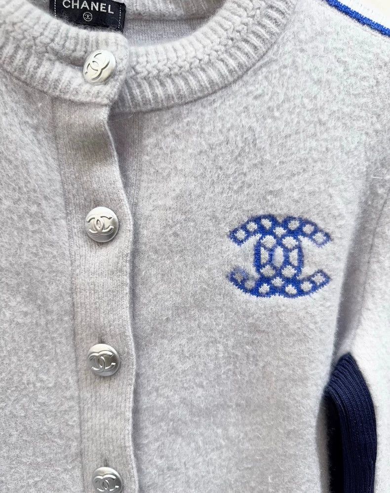 Chanel Chanel Coco Neige Cardigan Sweater-dmc Size US S / EU 44-46 / 1 - 2 Thumbnail