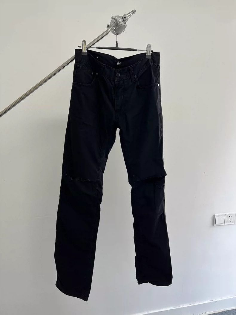 Raf Simons Raf Simons Distressed Black Pants for Men Size US 30 / EU 46 - 2 Thumbnail