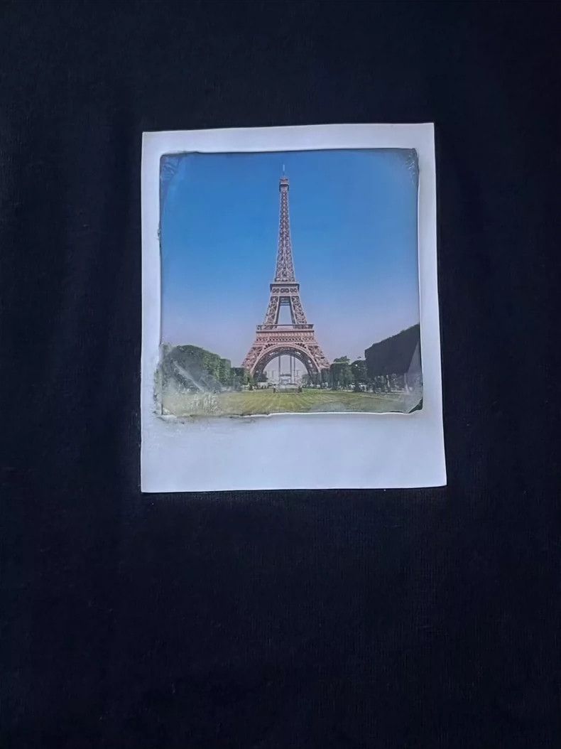 Balenciaga Balenciaga Polaroid Logo Short Sleeve T-Shirt - dmc Size US S / EU 44-46 / 1 - 3 Thumbnail