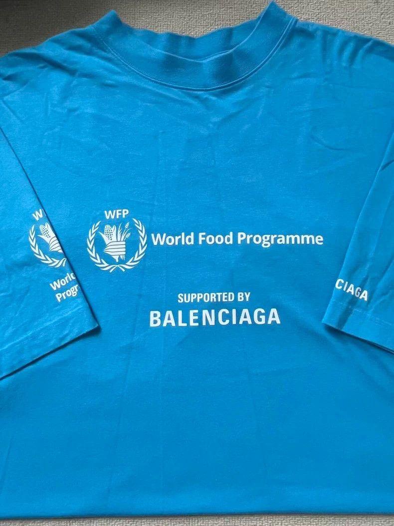 Balenciaga Balenciaga SS23 Logo Print Short Sleeve T-Shirt - dmc Size US S / EU 44-46 / 1 - 3 Thumbnail