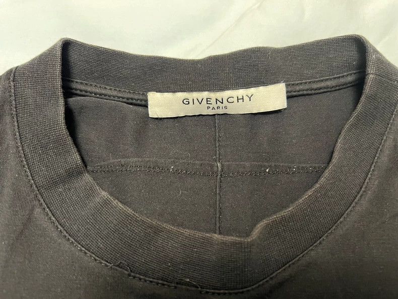 Givenchy Givenchy Black Graphic Short-Sleeve T-Shirt - dmc Size US XS / EU 42 / 0 - 3 Thumbnail