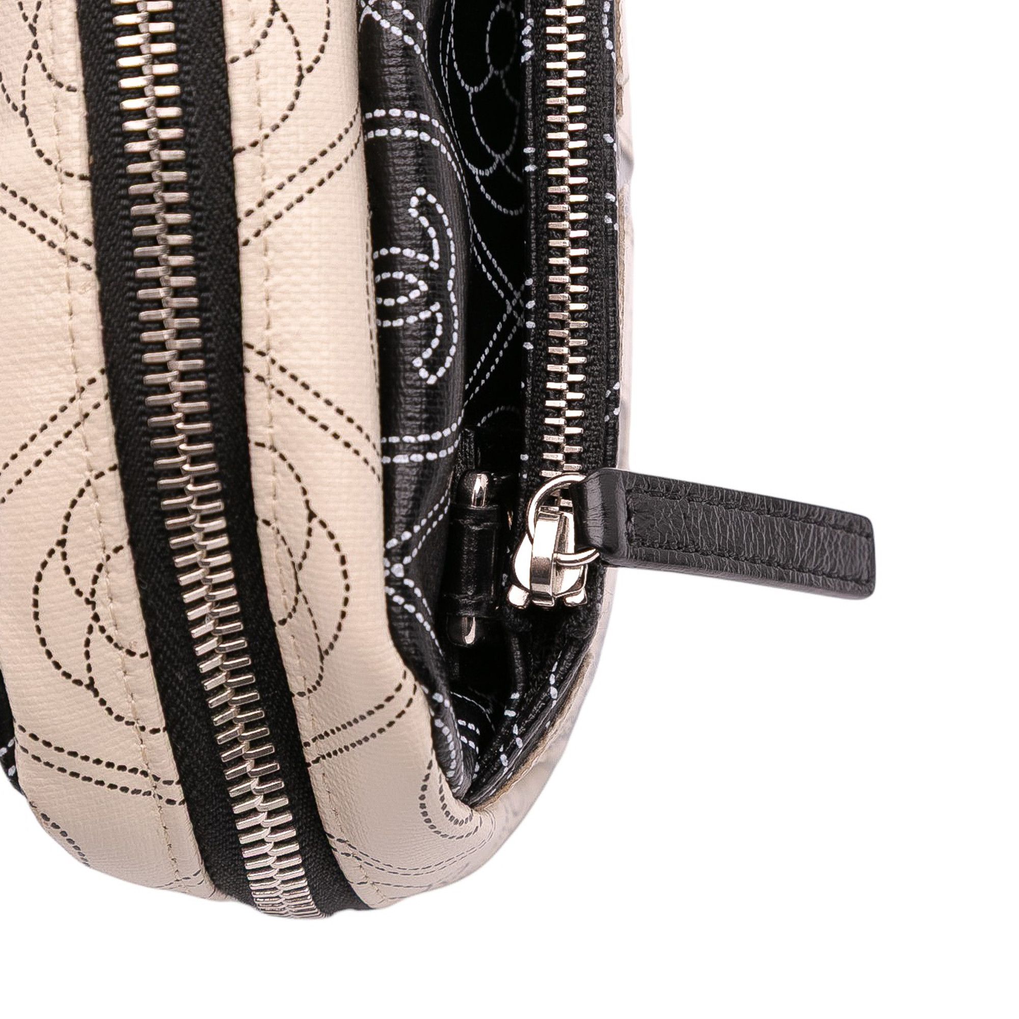 Chanel Chanel Coated Canvas Camellia Logo Camera Bag Size ONE SIZE - 9 Thumbnail