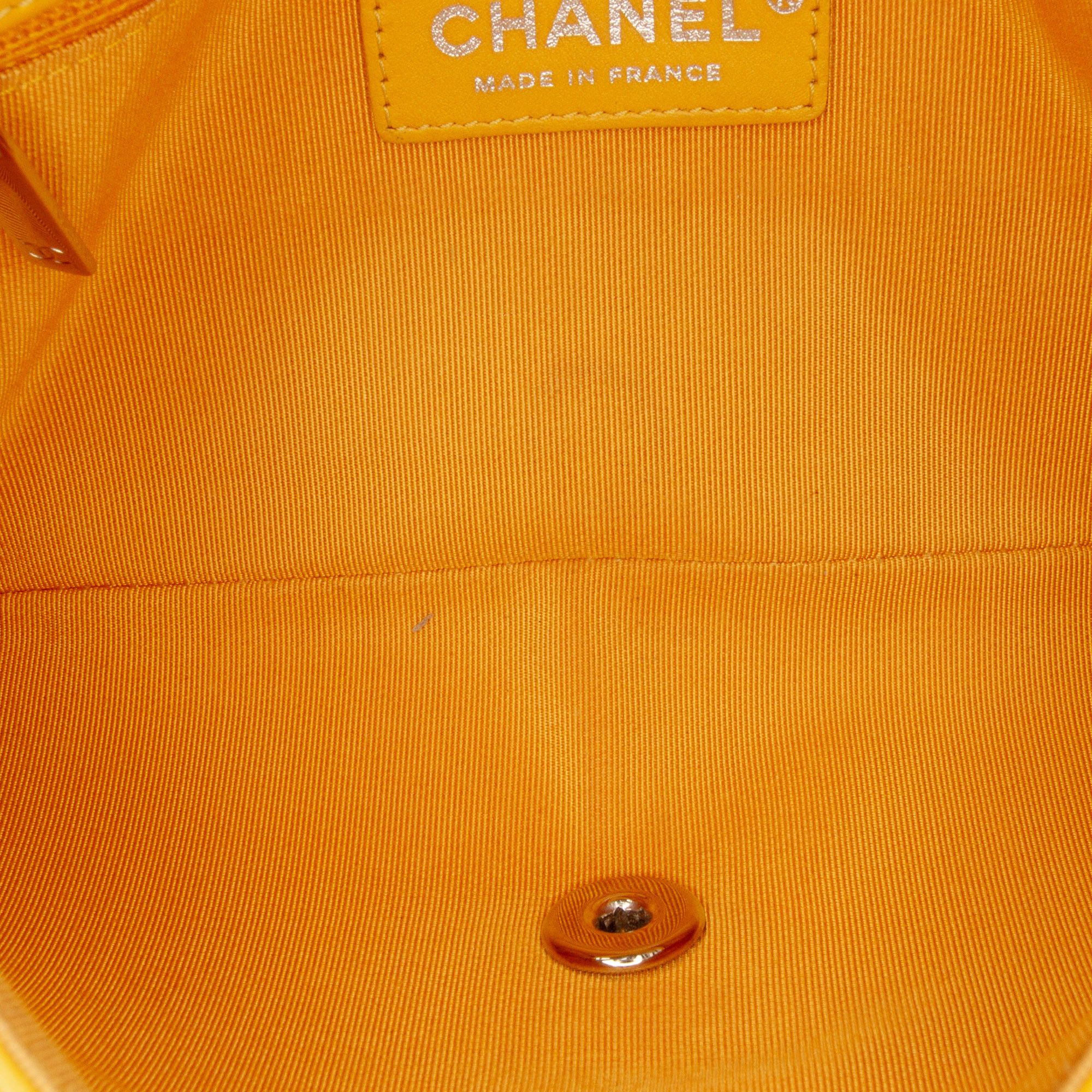 Chanel Chanel Crumpled Calfskin Bi Quilted Vintage Full Flap Size ONE SIZE - 4 Thumbnail