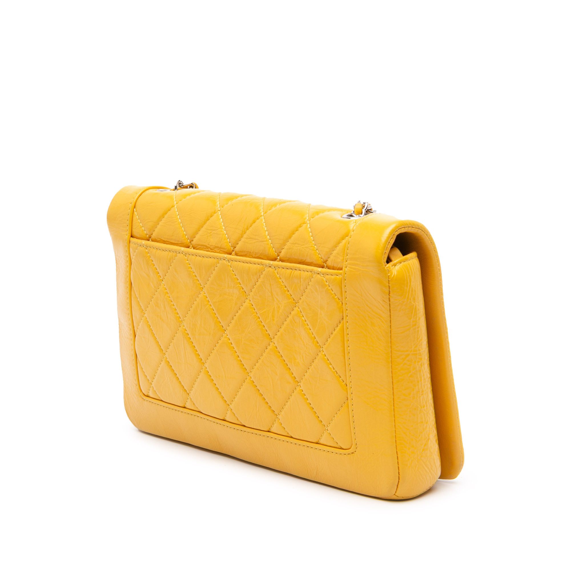 Chanel Chanel Crumpled Calfskin Bi Quilted Vintage Full Flap Size ONE SIZE - 2 Thumbnail
