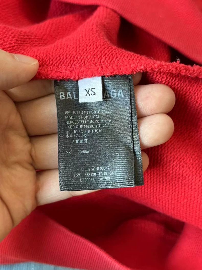 Balenciaga Balenciaga Red Locked Hoodie - dmc Size US XS / EU 42 / 0 - 3 Thumbnail