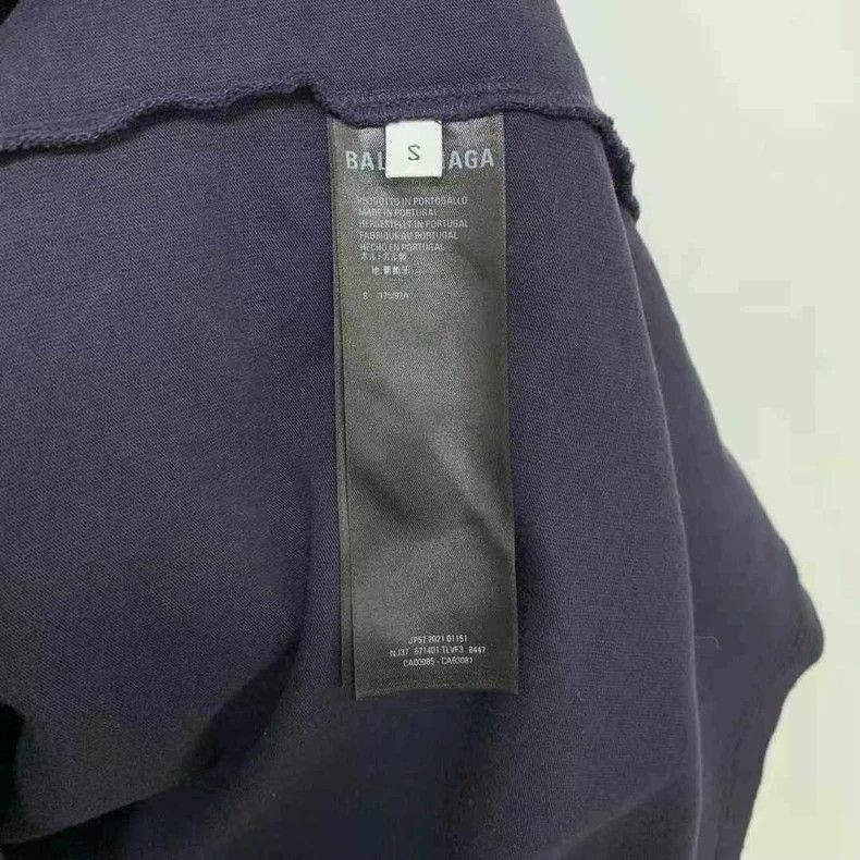 Balenciaga Balenciaga Fake Two-Piece Sweatshirt - dmc Size US S / EU 44-46 / 1 - 6 Thumbnail