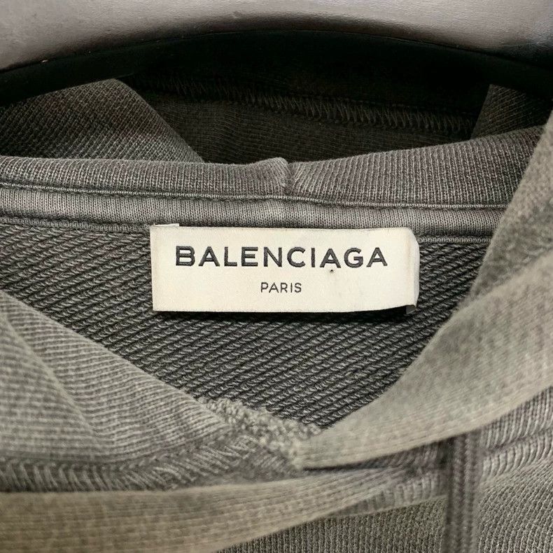 Balenciaga Balenciaga Distressed Back Logo Hoodie - dmc Size US S / EU 44-46 / 1 - 3 Thumbnail