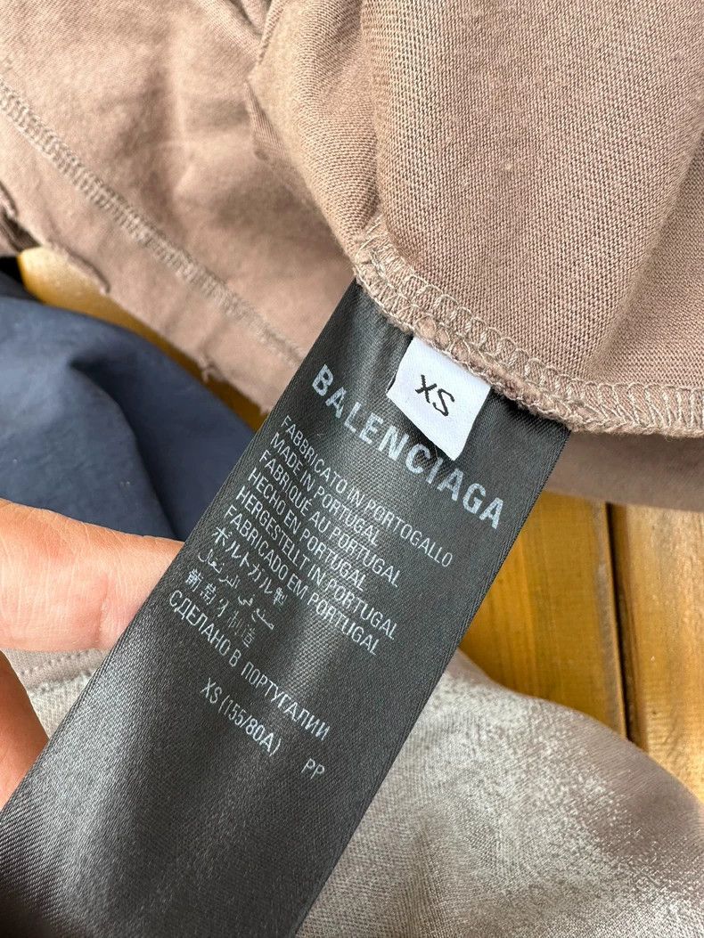 Balenciaga Balenciaga 22 Distressed Oversize T-shirt - dmc Size US XS / EU 42 / 0 - 6 Thumbnail