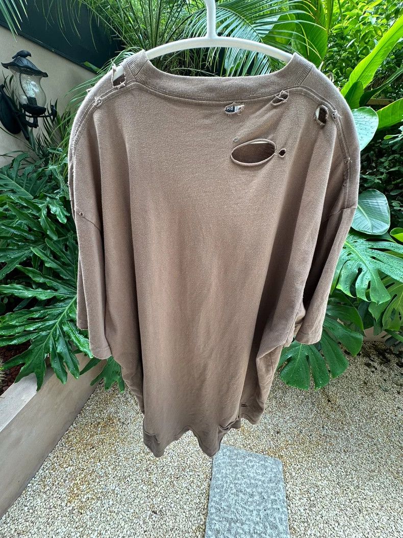 Balenciaga Balenciaga 22 Distressed Oversize T-shirt - dmc Size US XS / EU 42 / 0 - 2 Thumbnail
