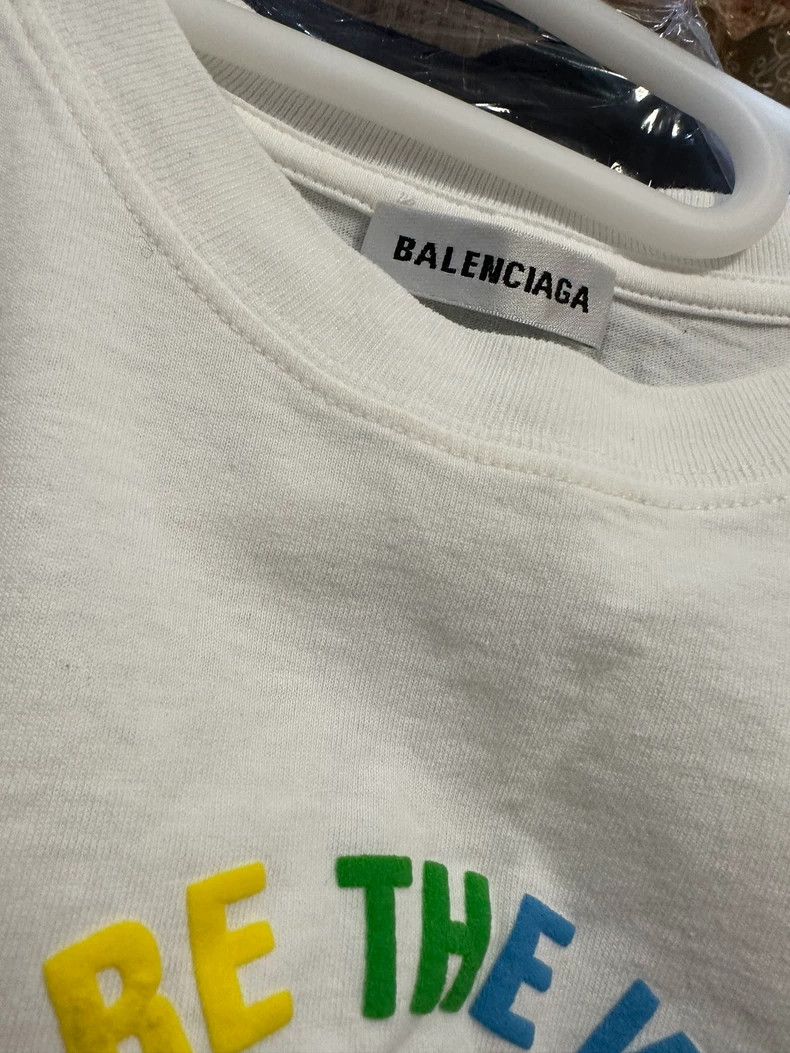 Balenciaga Balenciaga You Are The World T-Shirt - dmc Size US M / EU 48-50 / 2 - 3 Thumbnail