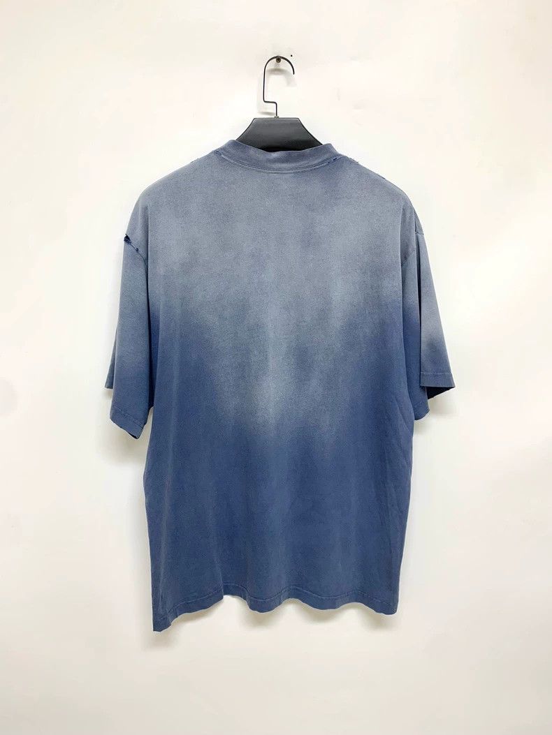 Balenciaga Balenciaga Berkind Washed Blue T-shirt - dmc Size US L / EU 52-54 / 3 - 7 Thumbnail