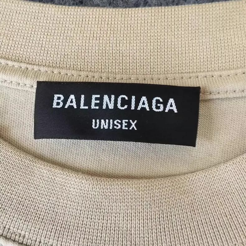 Balenciaga Balenciaga Beige Logo Embroidered Short Sleeve T-Shirt - dmc Size US S / EU 44-46 / 1 - 3 Thumbnail