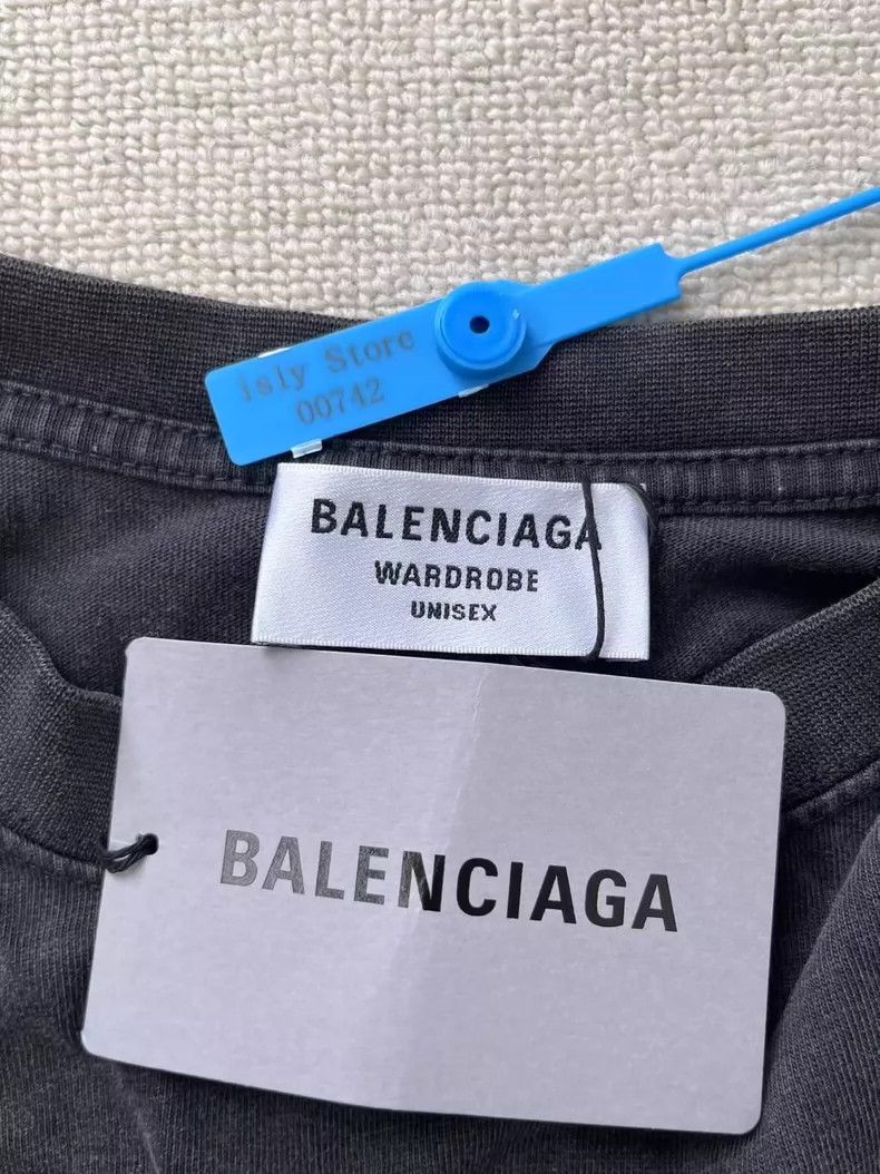 Balenciaga Balenciaga Logo Round Neck Short Sleeve T-Shirt - dmc Size US S / EU 44-46 / 1 - 4 Thumbnail