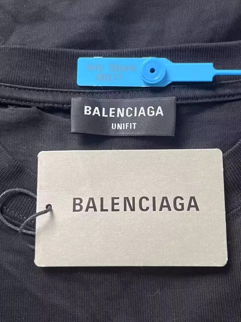 Balenciaga Balenciaga Caps Letter Print Short Sleeve T-shirt - dmc Size US M / EU 48-50 / 2 - 4 Thumbnail