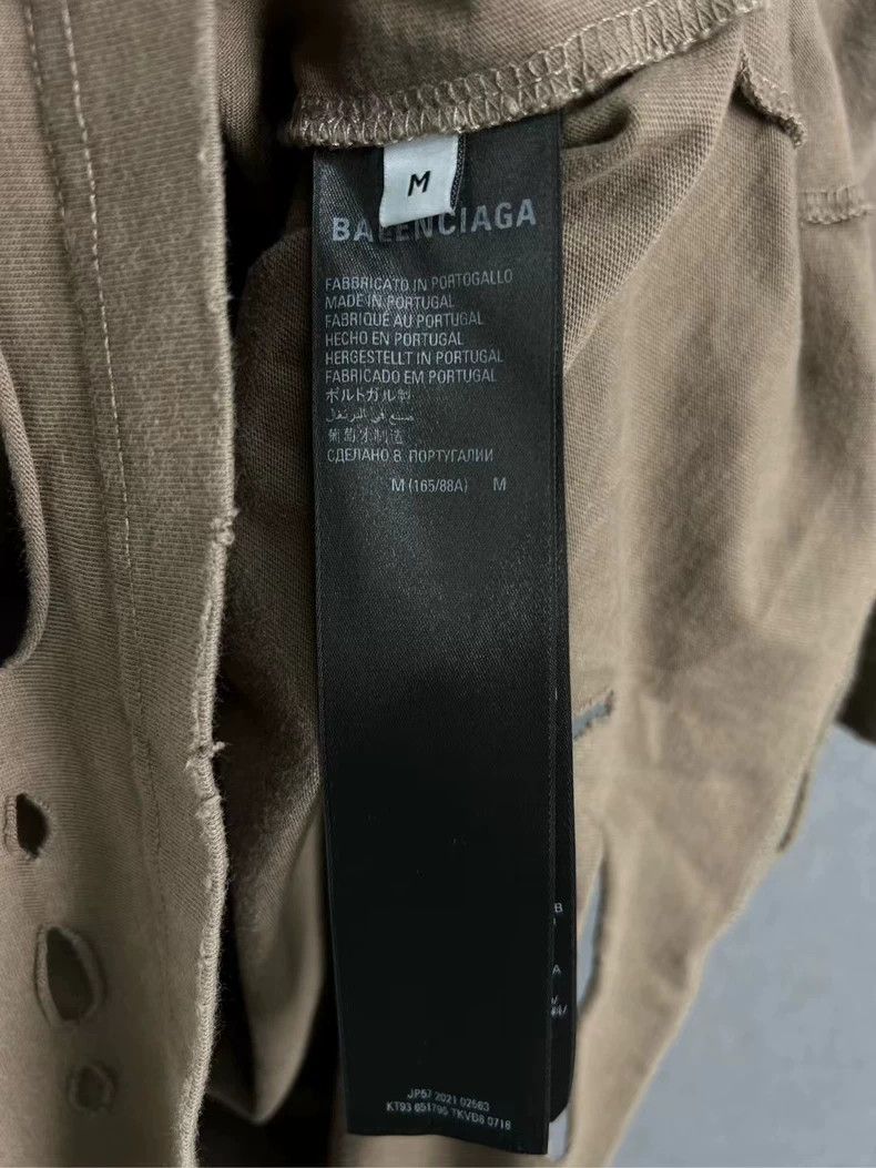 Balenciaga Balenciaga Distressed Letter Short Sleeve Tee - dmc Size US M / EU 48-50 / 2 - 4 Thumbnail