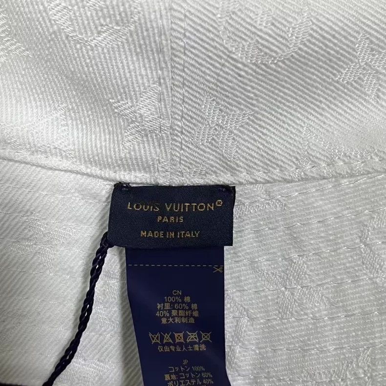 Louis Vuitton Louis Vuitton Logo Bucket Hat - dmc Size ONE SIZE - 7 Thumbnail