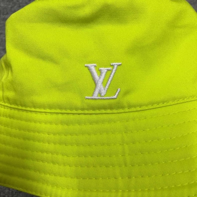 Louis Vuitton Louis Vuitton Logo Bucket Hat - dmc Size ONE SIZE - 4 Thumbnail