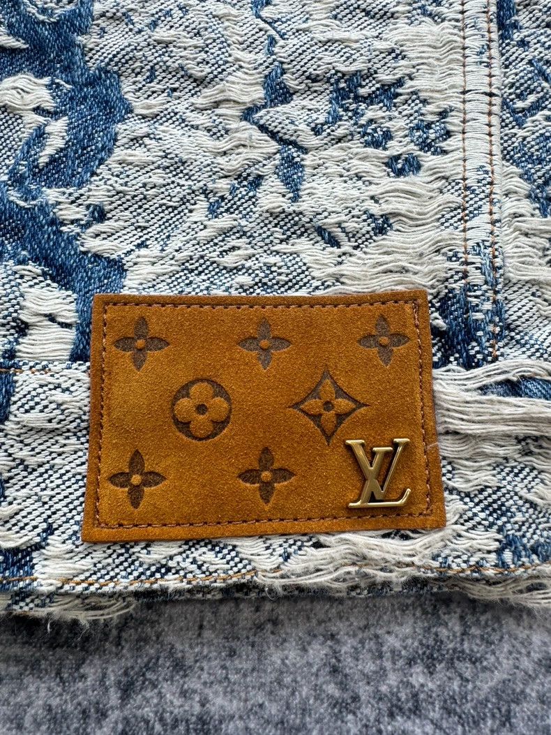 Louis Vuitton Louis Vuitton Floral Denim Jacket - dmc Size US L / EU 52-54 / 3 - 6 Thumbnail