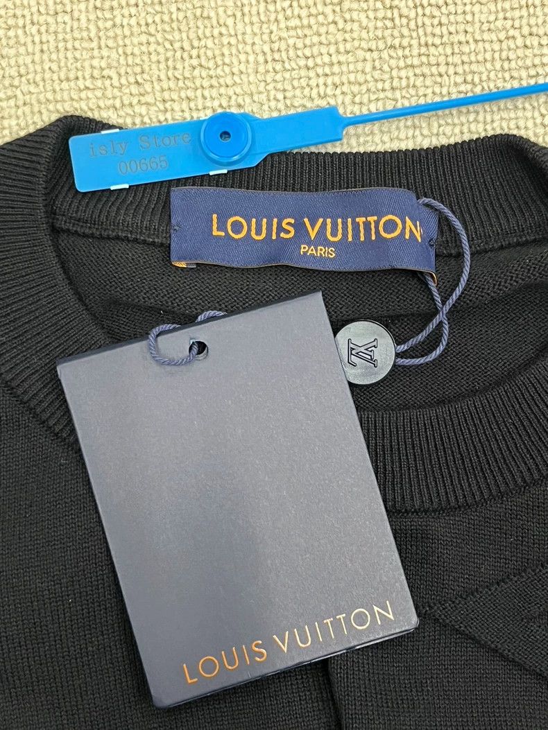 Louis Vuitton Louis Vuitton FW24 Logo Print Short Sleeve T-Shirt - dmc Size US M / EU 48-50 / 2 - 4 Thumbnail