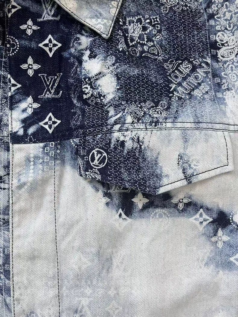 Louis Vuitton Louis Vuitton Denim Tie-Dye Logo Short Sleeve Shirt - dmc Size US L / EU 52-54 / 3 - 3 Thumbnail