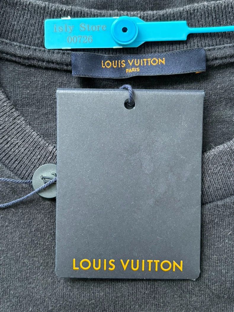 Louis Vuitton Louis Vuitton Embroidered Logo Short Sleeve Tee - dmc Size US M / EU 48-50 / 2 - 4 Thumbnail