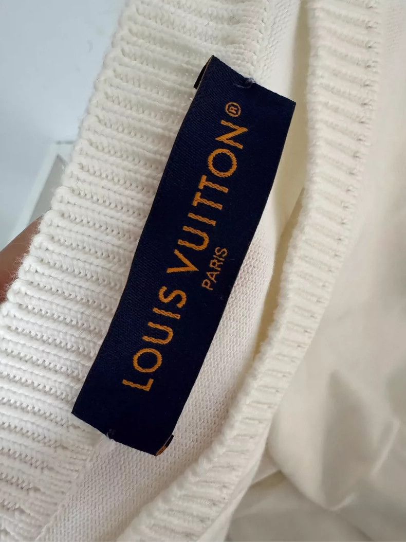 Louis Vuitton Louis Vuitton White Knit Short Sleeve Top - dmc Size US XL / EU 56 / 4 - 3 Thumbnail