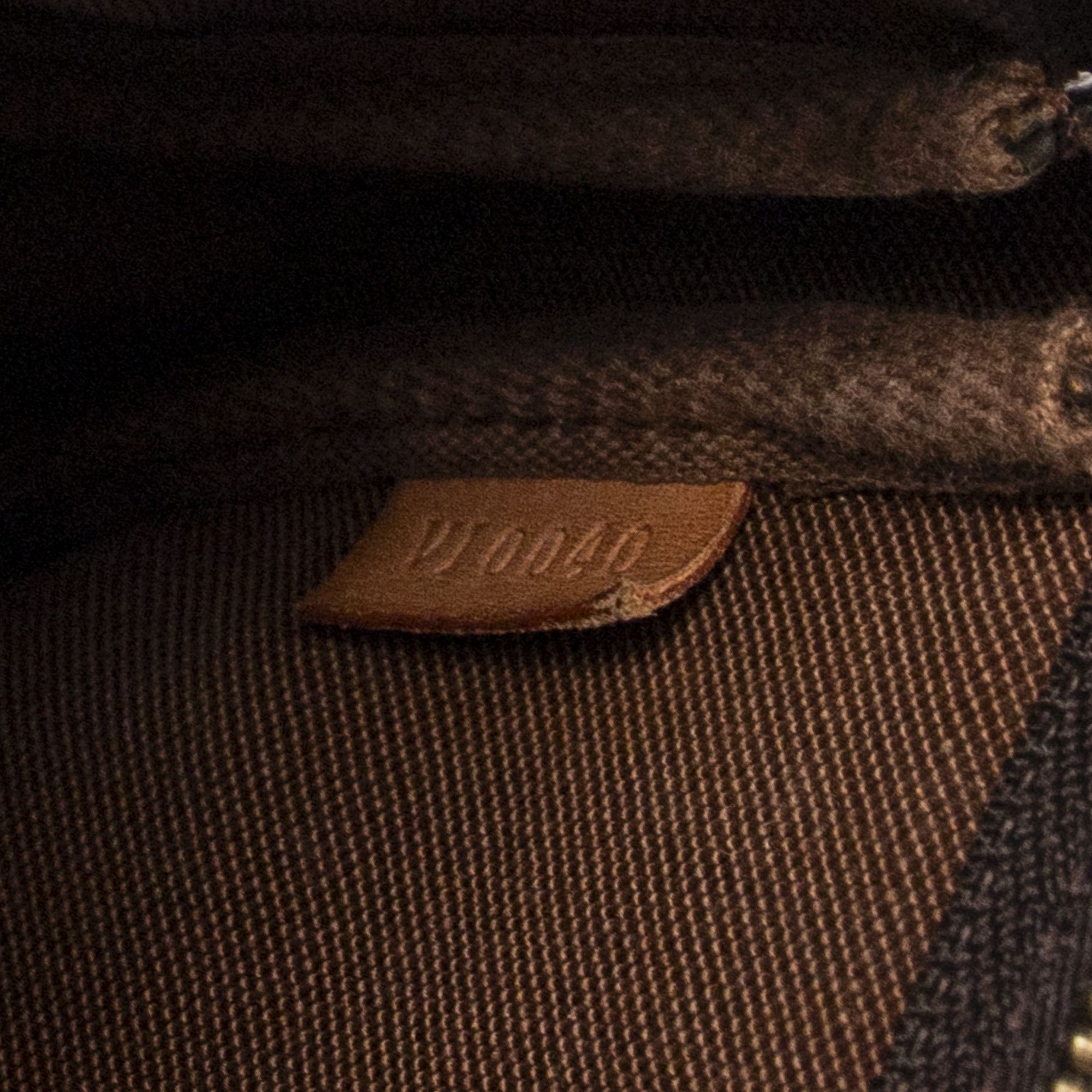 Louis Vuitton Pochette Accessoires Size ONE SIZE - 10 Thumbnail