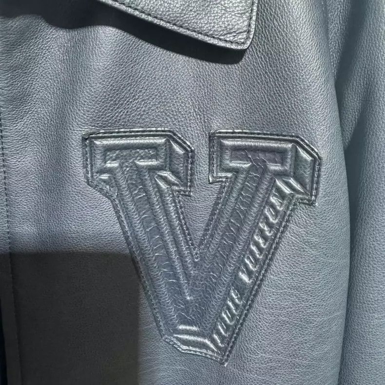 Louis Vuitton Louis Vuitton Logo Print Leather Jacket - dmc Size US L / EU 52-54 / 3 - 2 Thumbnail