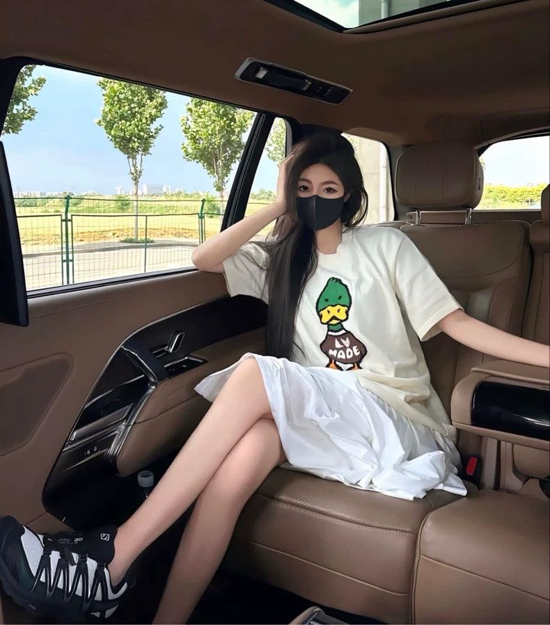 Louis Vuitton Louis Vuitton xNigo Duck Logo Knit Tee - dmc Size US M / EU 48-50 / 2 - 6 Thumbnail