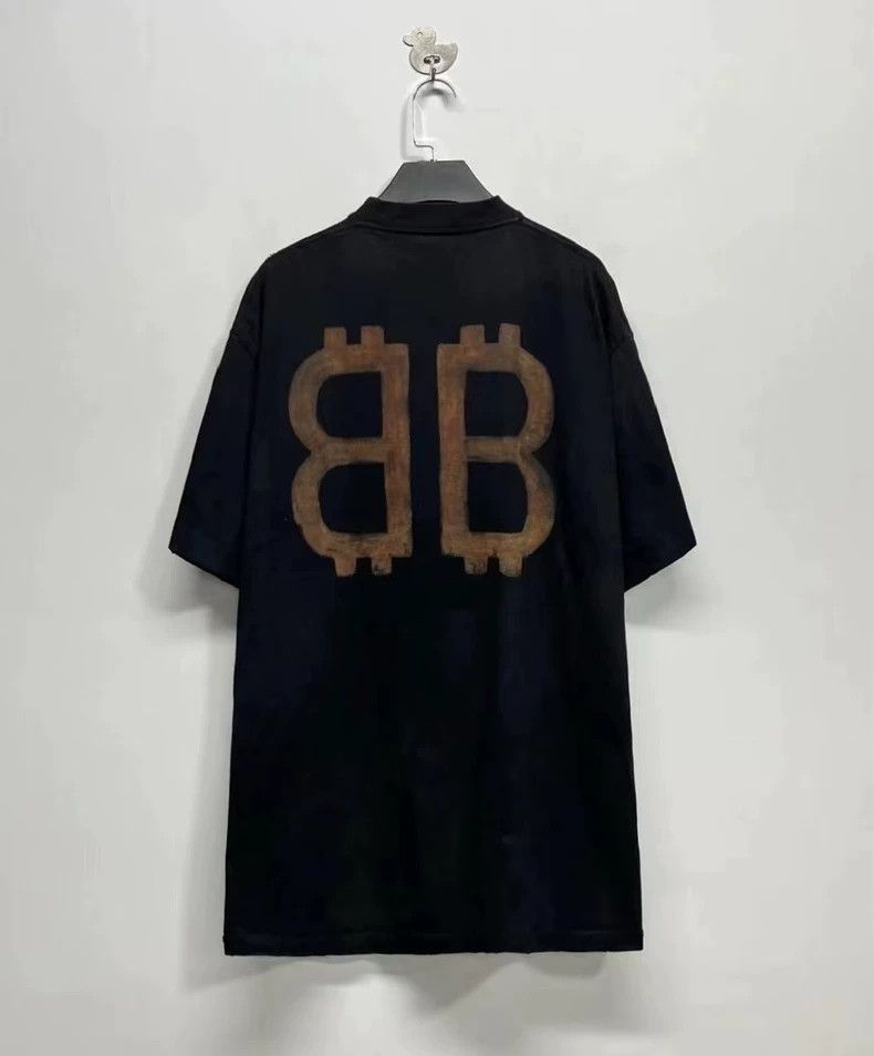 Balenciaga Balenciaga Washed BB Bitcoin Short Sleeve - dmc Size US M / EU 48-50 / 2 - 2 Thumbnail