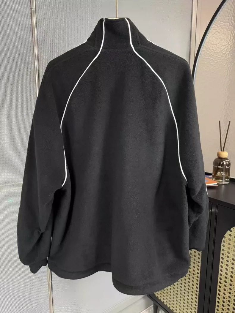 Balenciaga Balenciaga Black White Striped Fleece Jacket - dmc Size US M / EU 48-50 / 2 - 2 Thumbnail