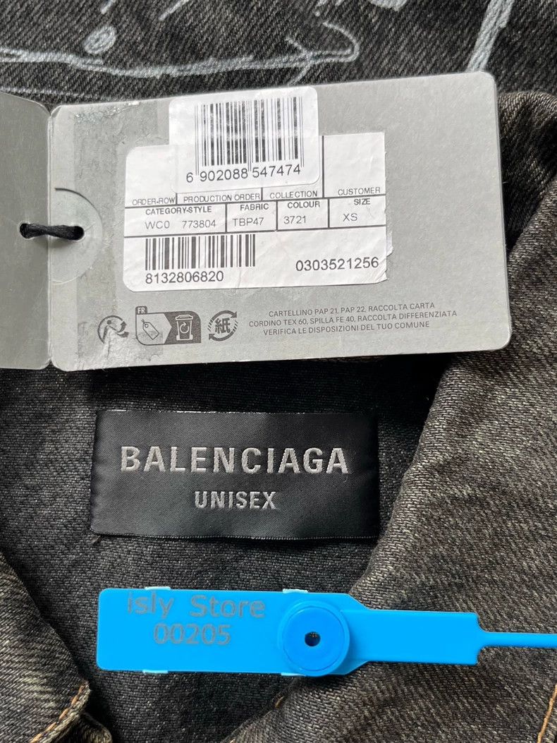 Balenciaga Balenciaga Dragon Year Distressed Denim Jacket - dmc Size US XS / EU 42 / 0 - 5 Thumbnail
