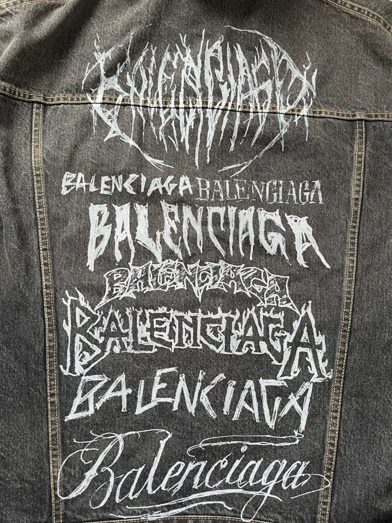 Balenciaga Balenciaga Dragon Year Distressed Denim Jacket - dmc Size US XS / EU 42 / 0 - 3 Thumbnail
