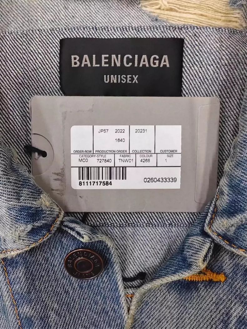 Balenciaga Balenciaga Distressed Denim Jacket - dmc Size US M / EU 48-50 / 2 - 4 Thumbnail
