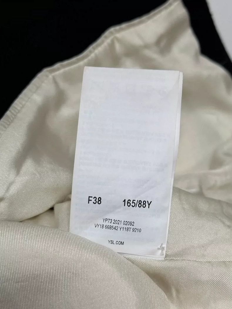 Yves Saint Laurent Saint Laurent Ivory Tweed Jacket Size US S / EU 44-46 / 1 - 6 Thumbnail