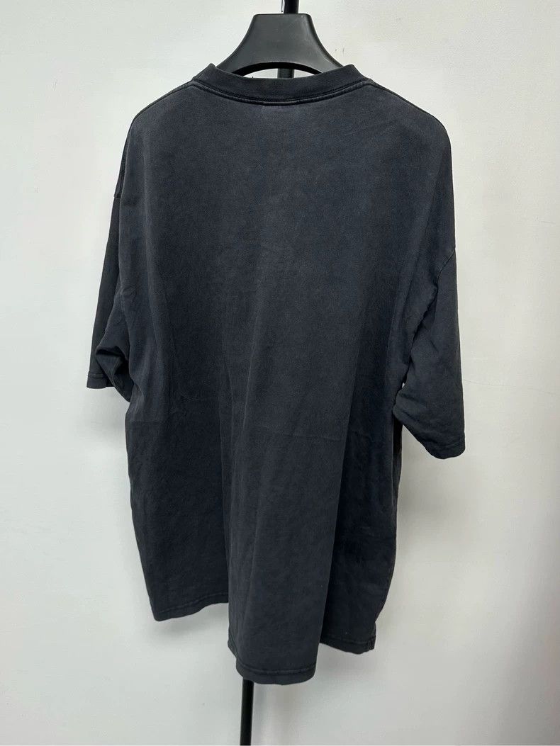 Balenciaga Balenciaga FW22 XXXL Print Short Sleeve T-Shirt - dmc Size US XXL / EU 58 / 5 - 2 Thumbnail
