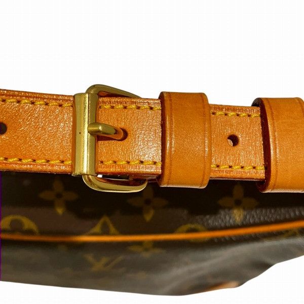 Louis Vuitton Louis Vuitton Louis Vuitton Boulogne 30 Monogram Shoulder Bag Canvas Shoulder Bag M51265 Size ONE SIZE - 9 Thumbnail