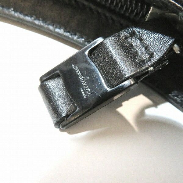 Salvatore Ferragamo Salvatore Ferragamo Salvatore Ferragamo Vara Nylon Shoulder Bag Others Shoulder Bag D218801 Size ONE SIZE - 9 Thumbnail