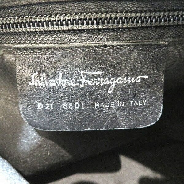 Salvatore Ferragamo Salvatore Ferragamo Salvatore Ferragamo Vara Nylon Shoulder Bag Others Shoulder Bag D218801 Size ONE SIZE - 4 Thumbnail