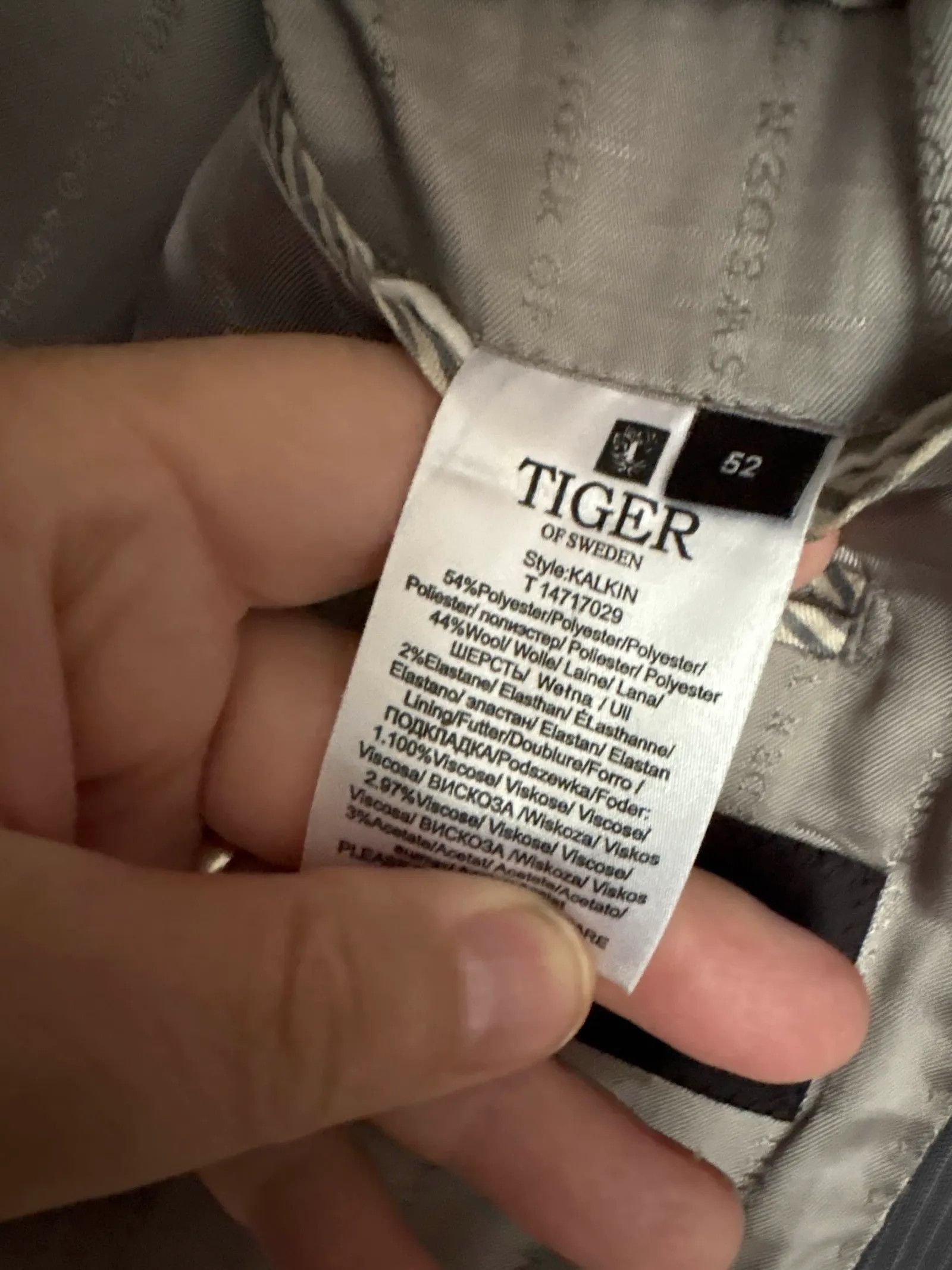 Tiger of Sweden Tiger of Sweden Blazer Size 44R - 3 Thumbnail