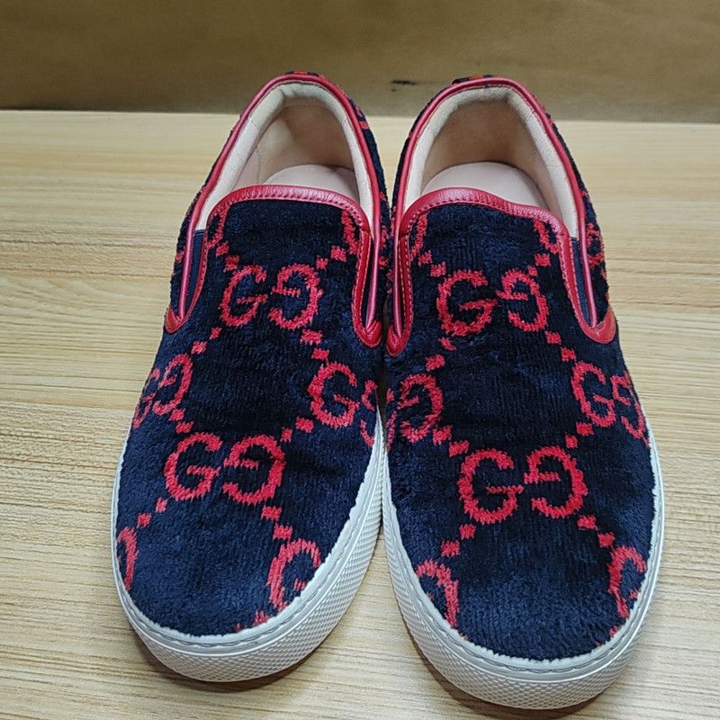 Gucci Gucci Red Slip-On Casual Shoes for Men Size US 8 / EU 41 - 2 Thumbnail