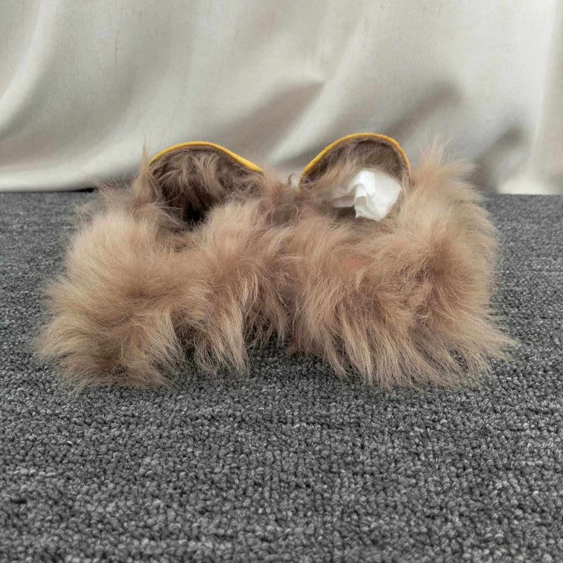 Gucci Gucci Rainbow UFO Embroidered Fur Slippers Size US 7.5 / EU 40-41 - 5 Thumbnail