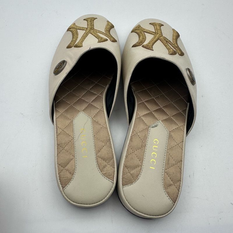 Gucci Gucci X NY Fashion Print Casual Slide Sandals Size US 6 / EU 39 - 3 Thumbnail