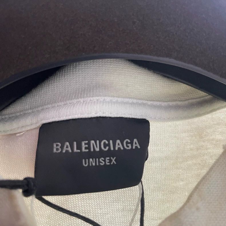 Balenciaga Balenciaga Distressed Embroidered Short Sleeve Tee - dmc Size M / US 6-8 / IT 42-44 - 4 Thumbnail