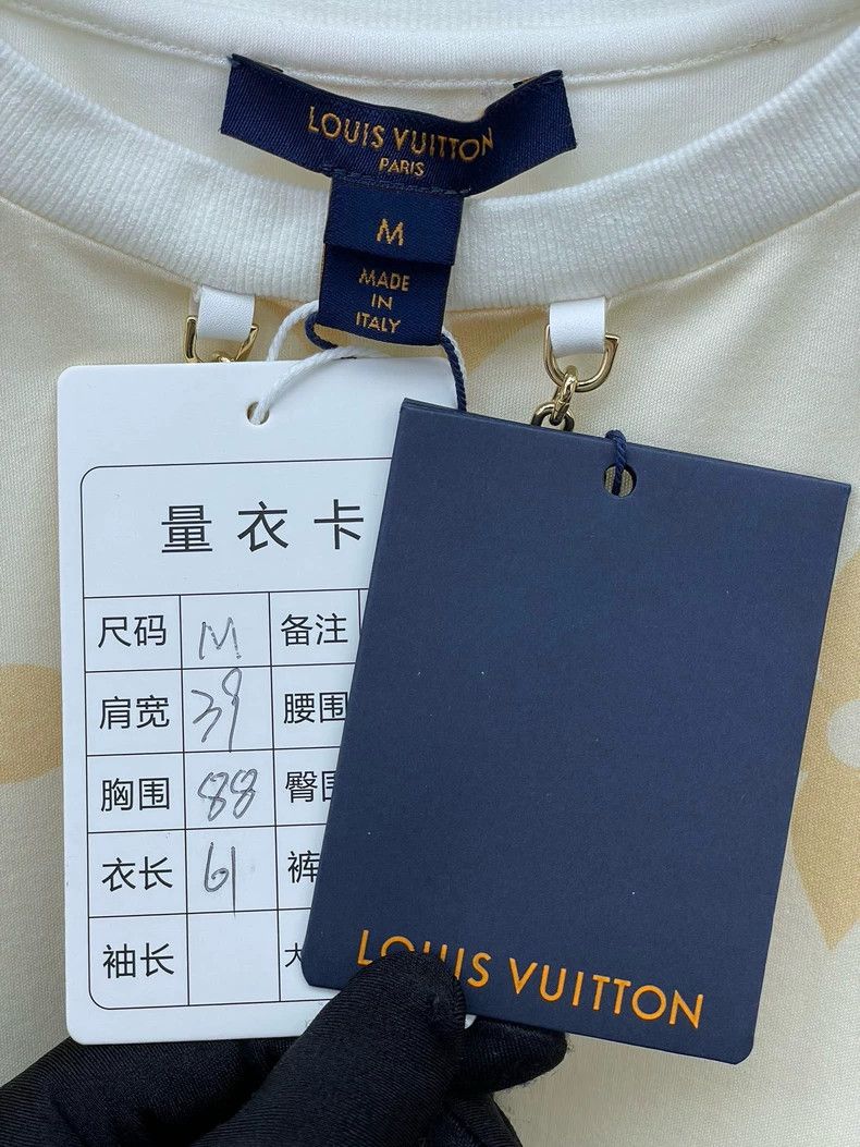 Louis Vuitton Louis Vuitton Ruffle Gradient Logo Chain Top - dmc Size M / US 6-8 / IT 42-44 - 6 Thumbnail