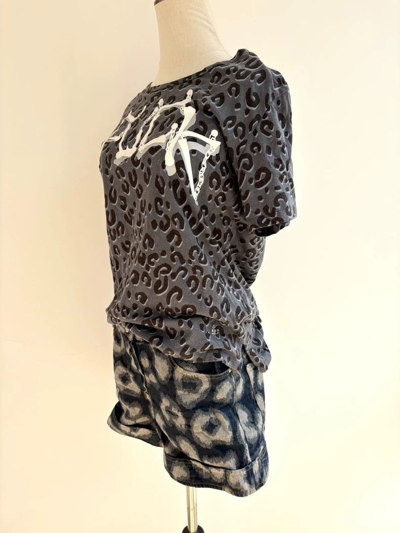 Vivienne Westwood Vivienne Westwood Gray Leopard Short Sleeve T-shirt - dmc Size L / US 10 / IT 46 - 3 Thumbnail