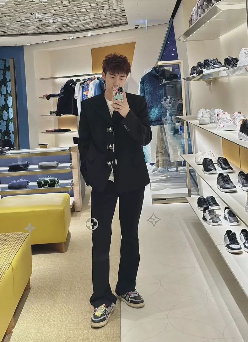 Louis Vuitton LV Black Show style Western-style Blazer - dmc Size XXL / US 16-18 / IT 52-54 - 9 Thumbnail
