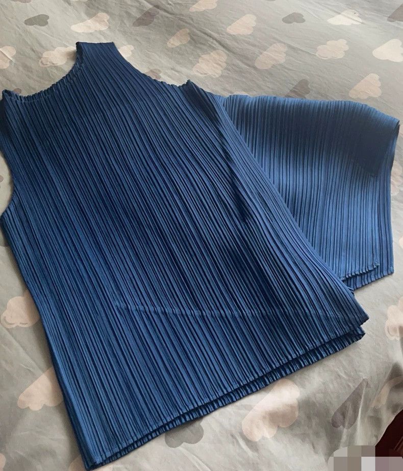 Issey Miyake Issey Miyake JK731 Blue Tank Top - dmc Size M / US 6-8 / IT 42-44 - 2 Thumbnail