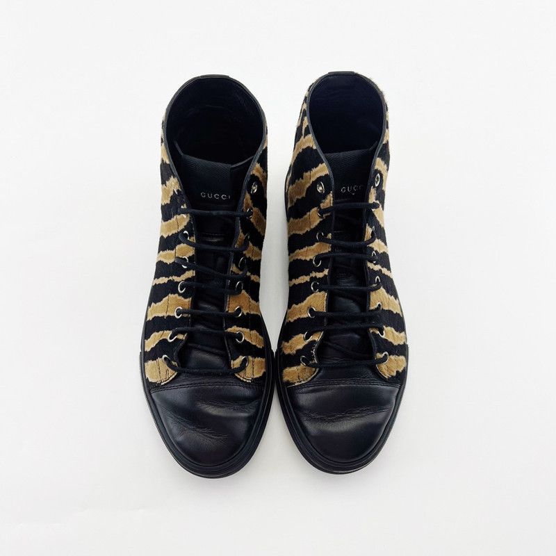 Gucci Gucci Casual Lifestyle Shoes in Black and Yellow Size US 7.5 / EU 40-41 - 2 Thumbnail